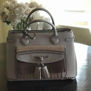 Burberry- Limestone Banner